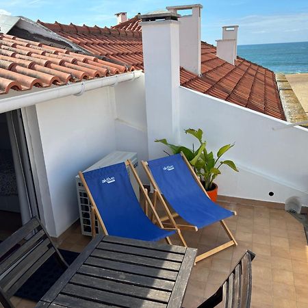 Casa Na Onda Liberdade Apartment Nazaré Exterior photo