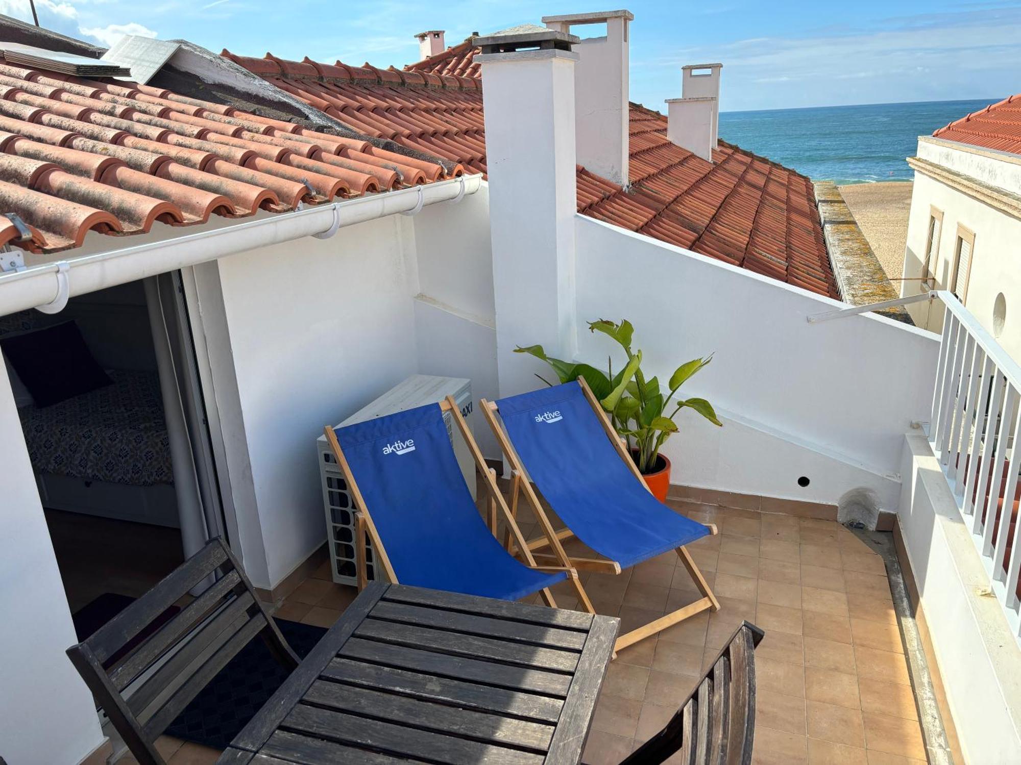 Casa Na Onda Liberdade Apartment Nazaré Exterior photo