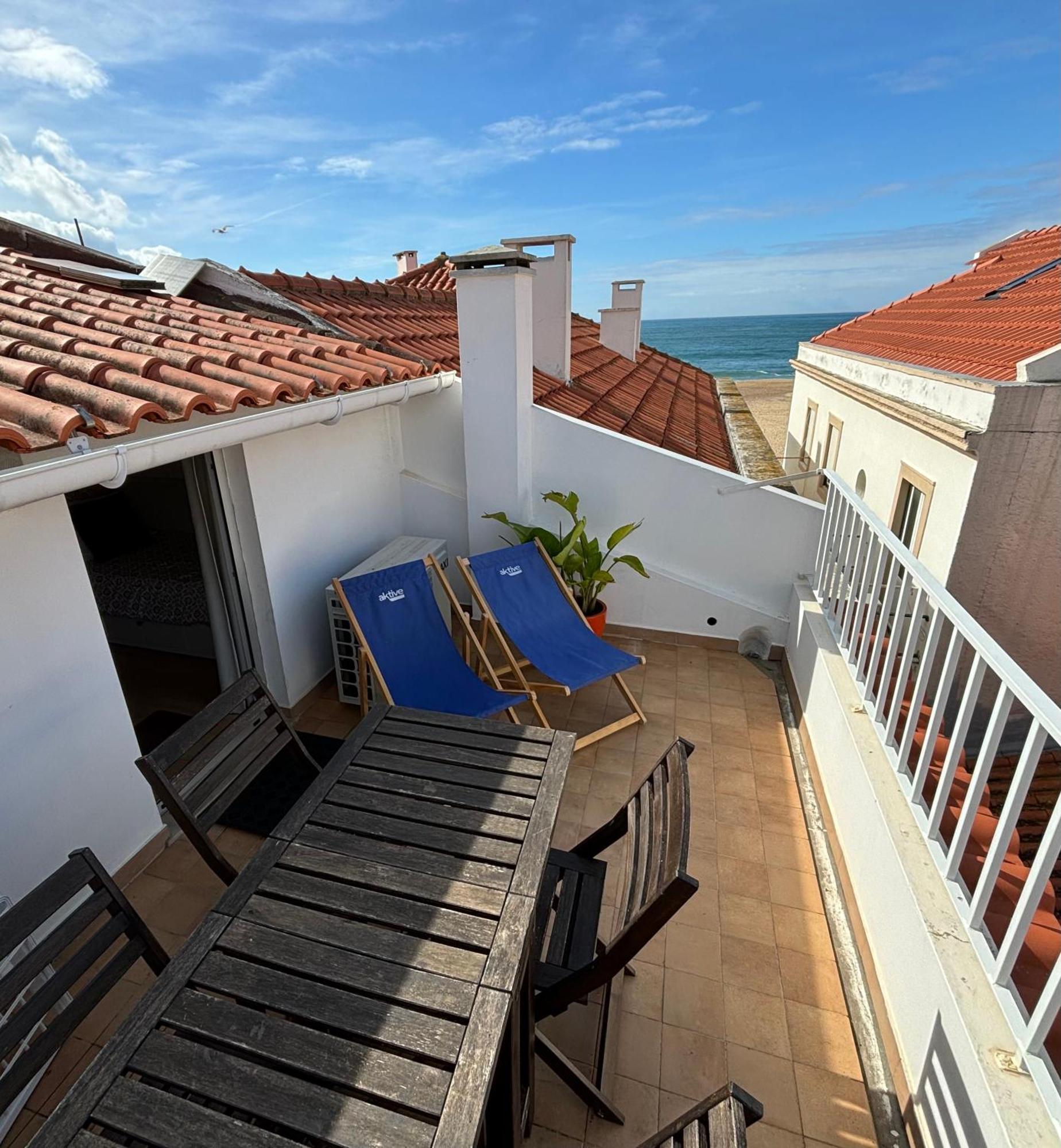 Casa Na Onda Liberdade Apartment Nazaré Exterior photo